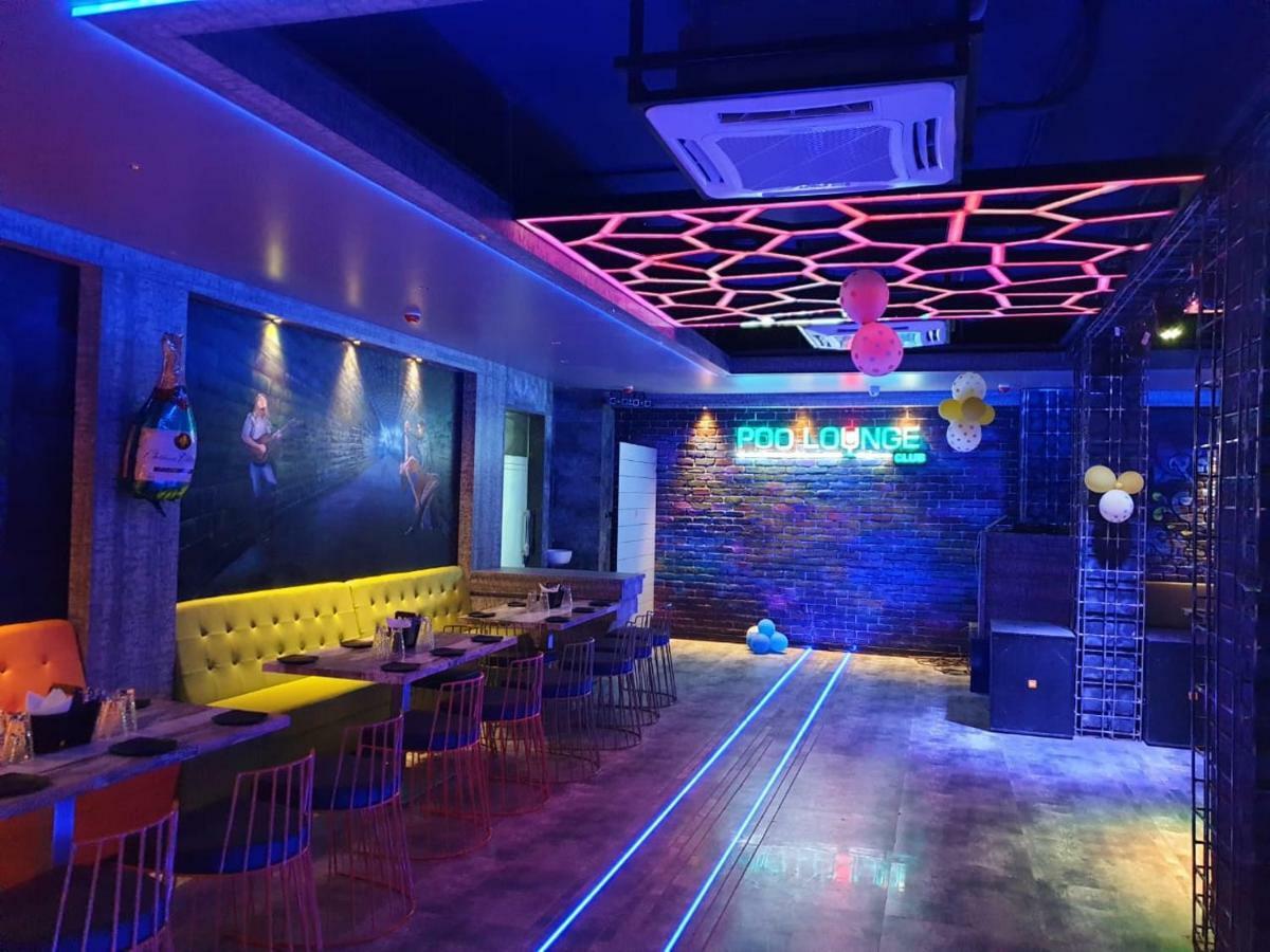 מלון Ulhāsnagar Virat Ambe Sports Club מראה חיצוני תמונה